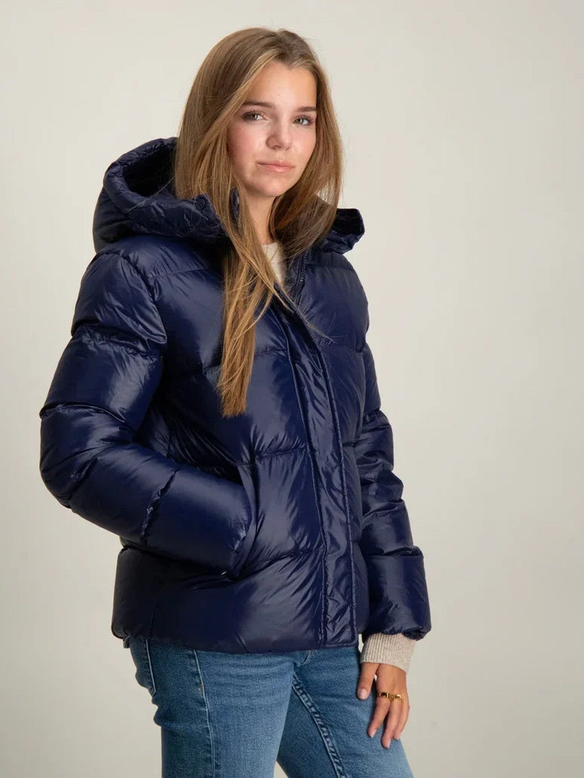 BELORA Alice puffer jacket side view