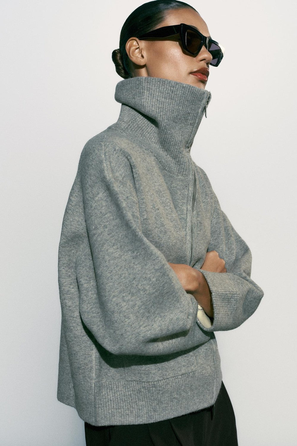BELORA Anouk grey knit cardigan