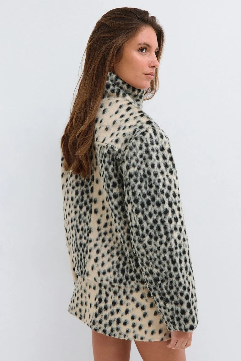 BELORA Diane faux fur jacket back